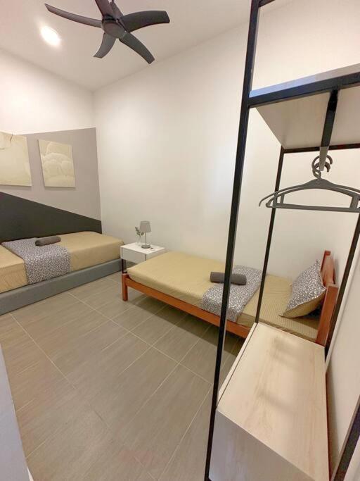 Netflix Two Bedroom Troika Kota Bharu Homestay 118 외부 사진